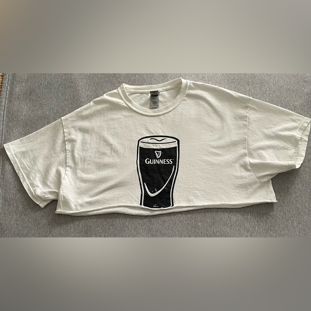 Guiness XL White Short Sleeve Crop Top